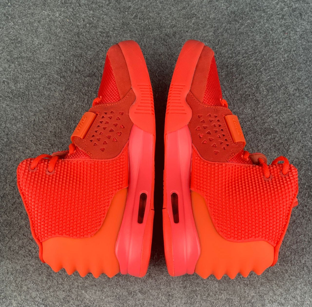 Nike x Yeezy 2 SP ‘red October’