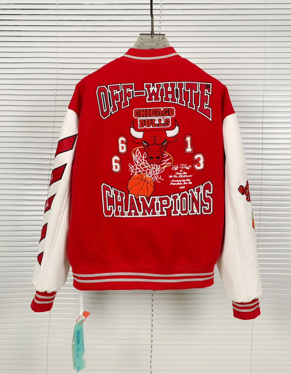 OFF WHITE C/O Chicago bulls varsity jacket