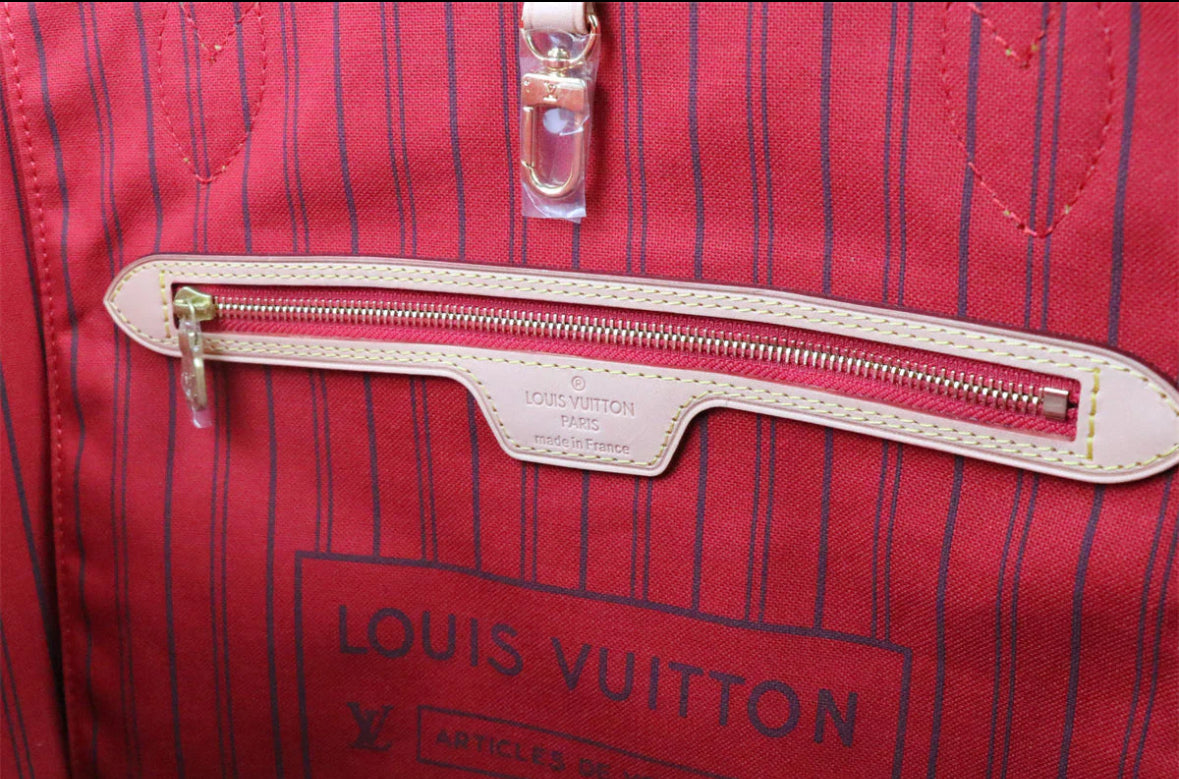 Louis Vuitton ‘Neverfull’ MM handbag + small purse